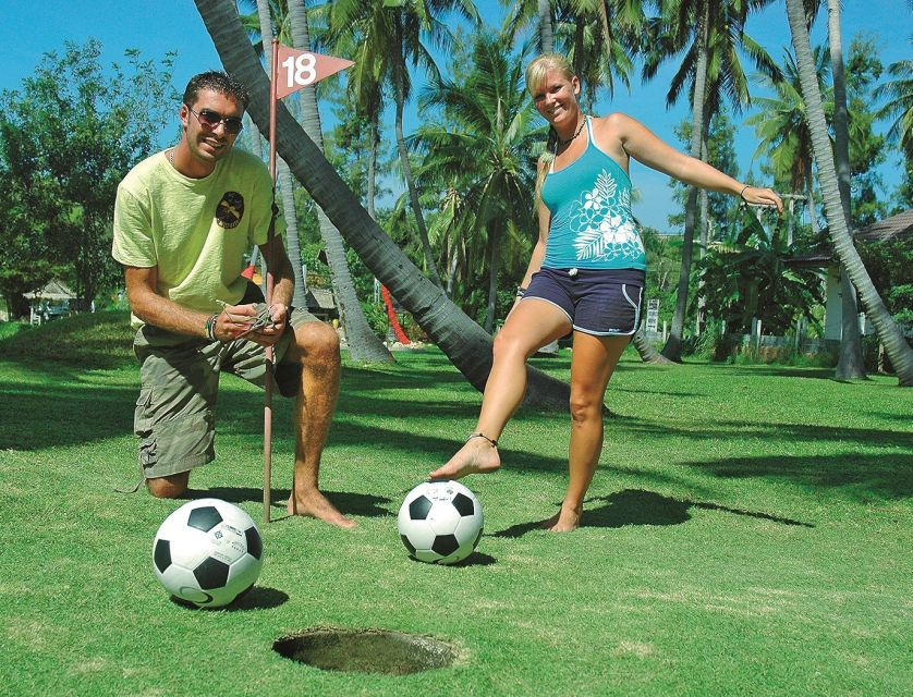 Koh Samui: Football Golf & Botanical Gardens - The coconut snack break after hole 11