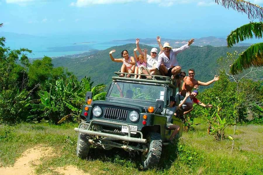 Koh Samui: Mr.Ung's 4WD Wild Jungle Safari Tour with Lunch - Pickup and the first rough ride inland