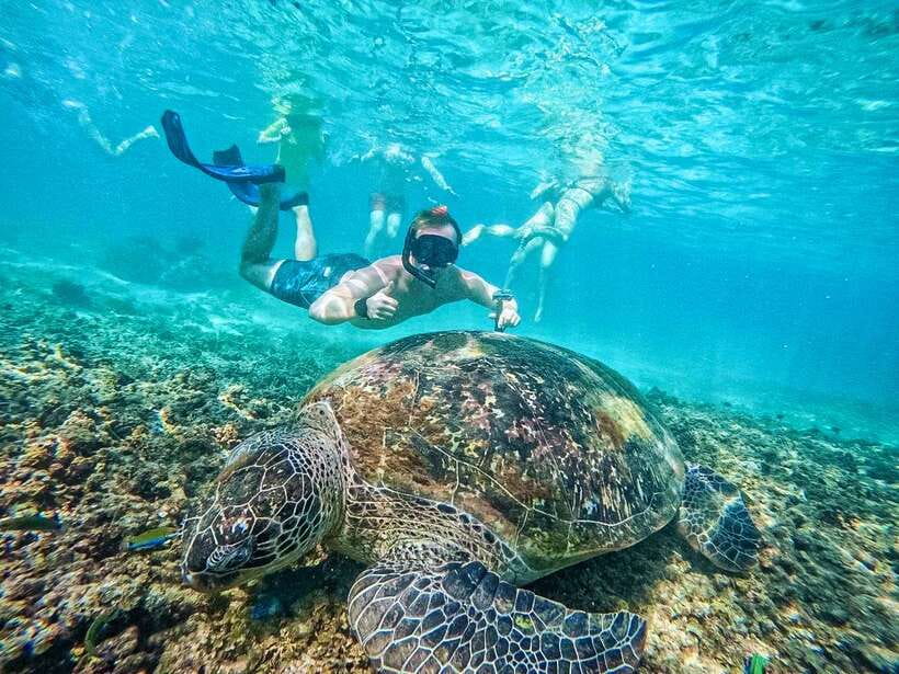 Koh Tao: Koh Nangyuan & Hidden Bays Snorkeling Tour w/ Lunch - Starting from Koh Tao and settling onto the boat
