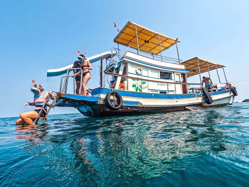 Koh Tao: Premium Snorkel Tour to Koh Nangyuan Bays by Oxygen - Why the small Oxygen boat matters