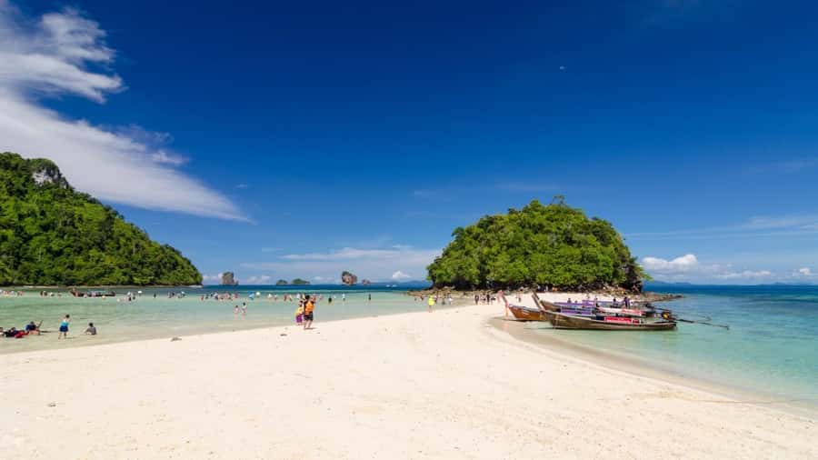 Krabi: 4 Islands Day Tour by Speedboat or Longtail Boat - Phra Nang Cave Beach and Railay’s limestone walls