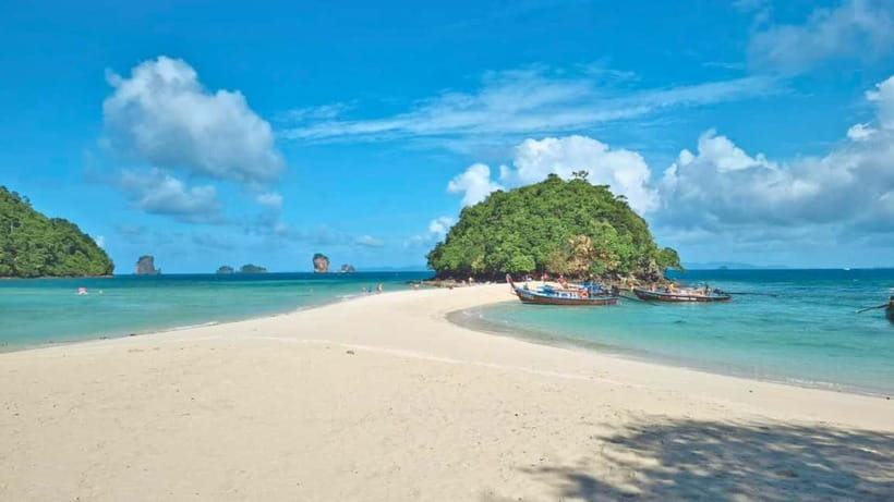 Krabi: 4 Islands Hopping & Snorkeling Tour - Tup Island and the tide-made walkway