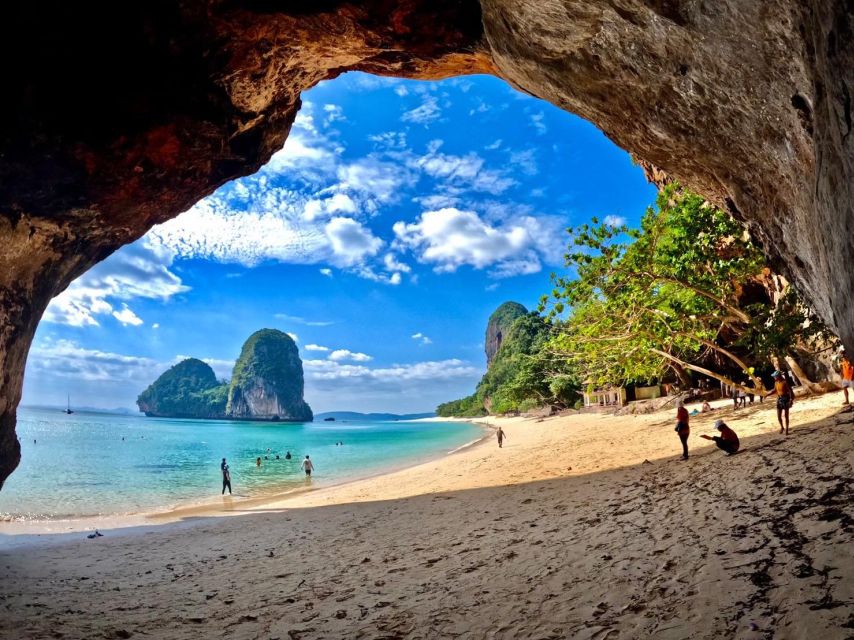 Krabi: 4 Islands Snorkeling Tour by Longtail Boat - Chicken Rock is a quick but worthwhile photo stop