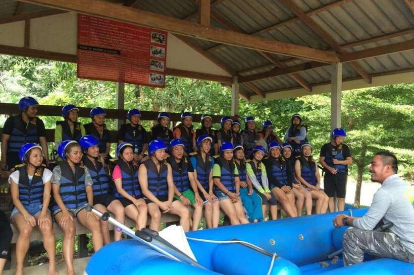 Krabi: 5km Rafting and Waterfall Tour - The 5-kilometer run through Phang Nga Bay