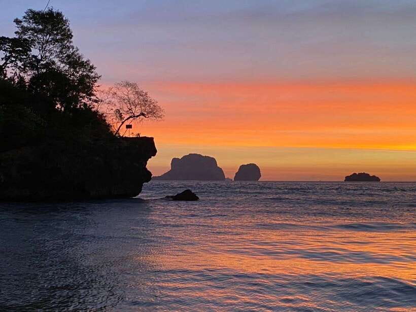 Krabi: 7 Islands Sunset Tour & BBQ & Bioluminescent Plankton - What this Krabi island tour is really like