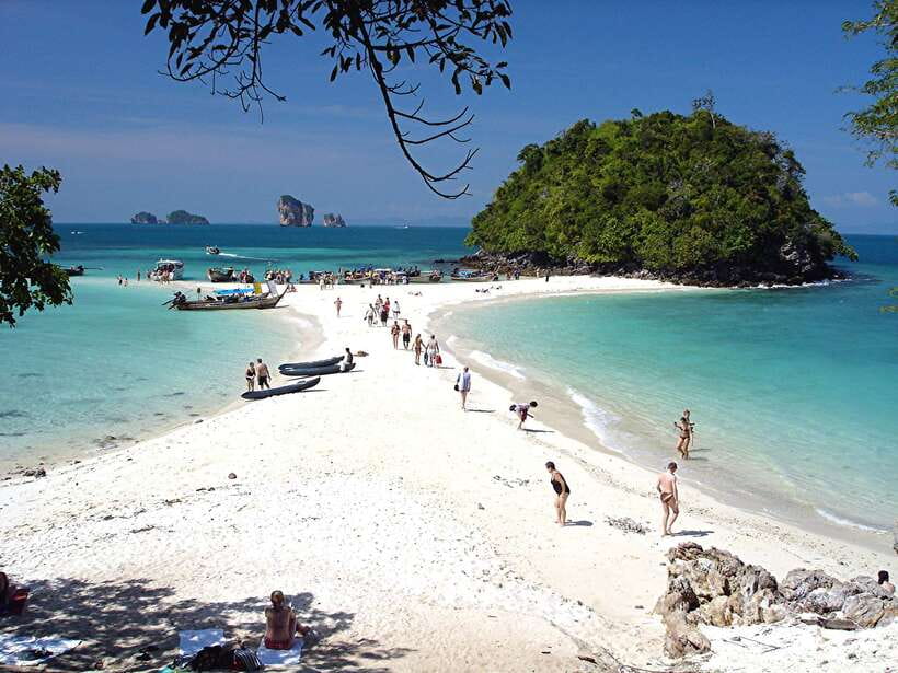Krabi: 7 Islands Sunset Tour with Buffet Dinner & Snorkeling - Ko Poda turns dinner into the main event