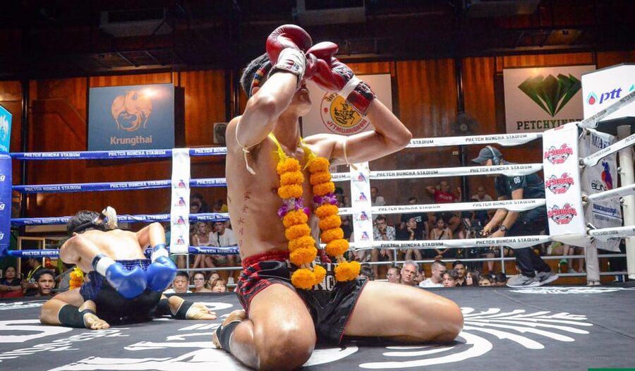 Krabi: Ao Nang Landmark Stadium Muay Thai - The Wai Khru Ram Muay ceremony