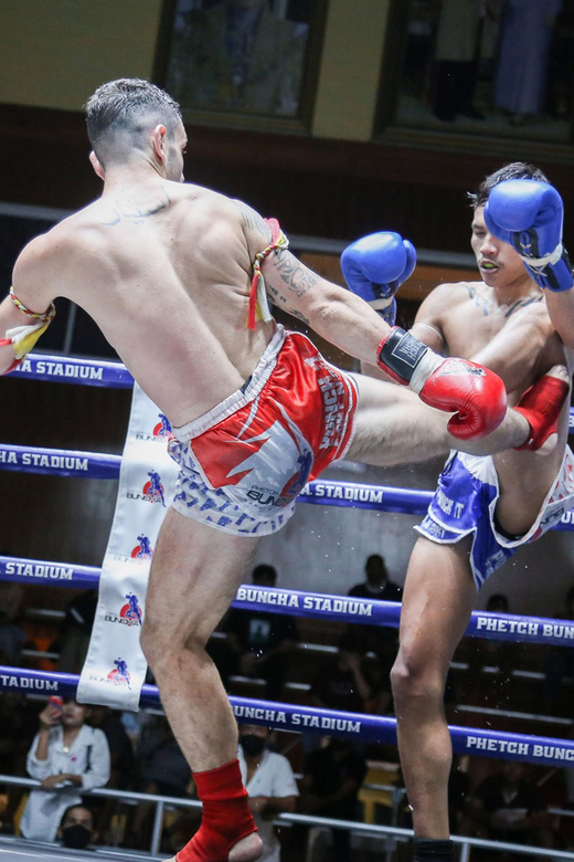 Krabi: Ao Nang Landmark Stadium Muay Thai - Seats, sightlines, and the legroom problem