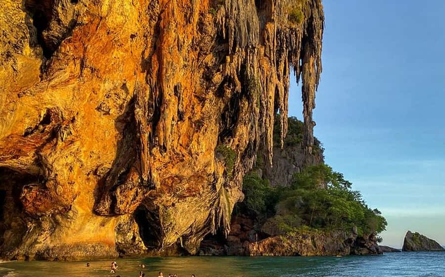 Krabi: Bioluminescent Plankton, Snorkeling & Sunset Tour - A short second snorkeling stop near Ao Nang