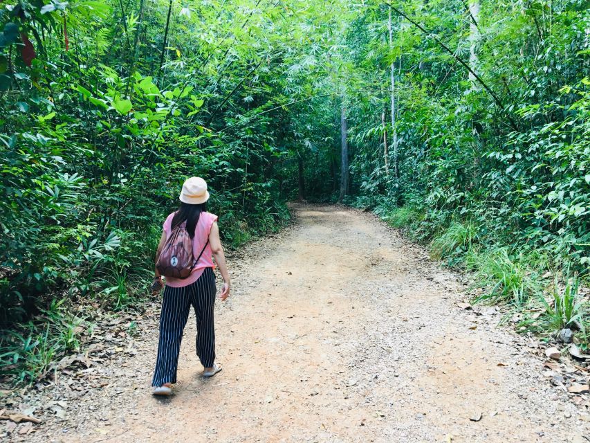 Krabi: Emerald Pool and Hot Springs Waterfall Half-Day Trip - The shared-van problem and what it means