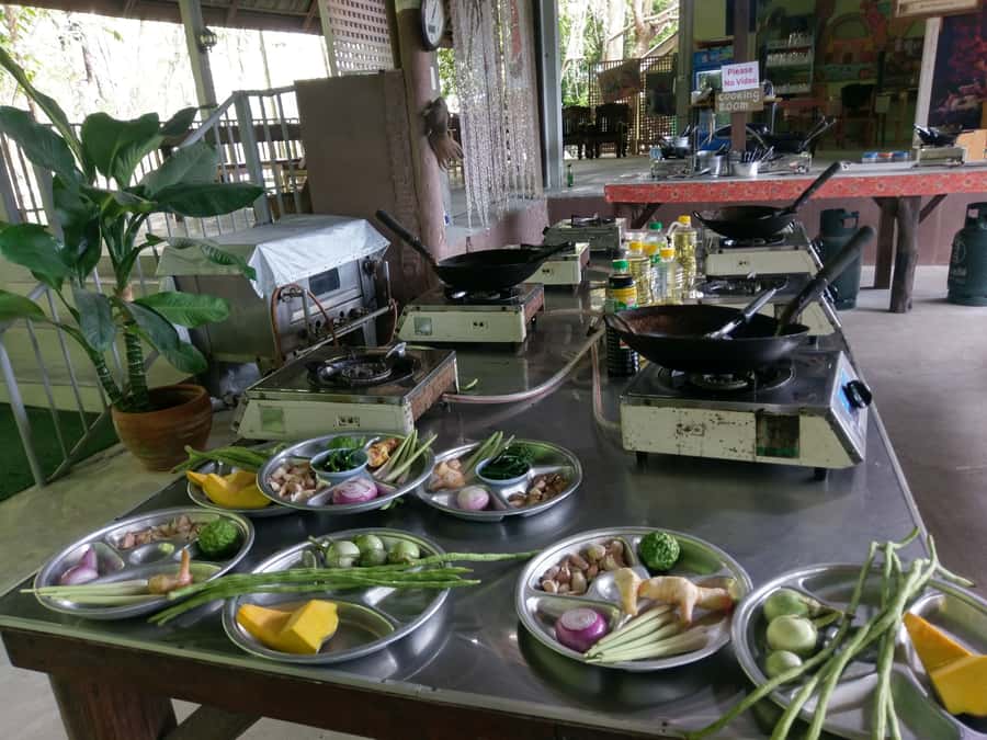 Krabi: Evening Thai Cooking Class at Ya's Cookery - From pad Thai to morning glory