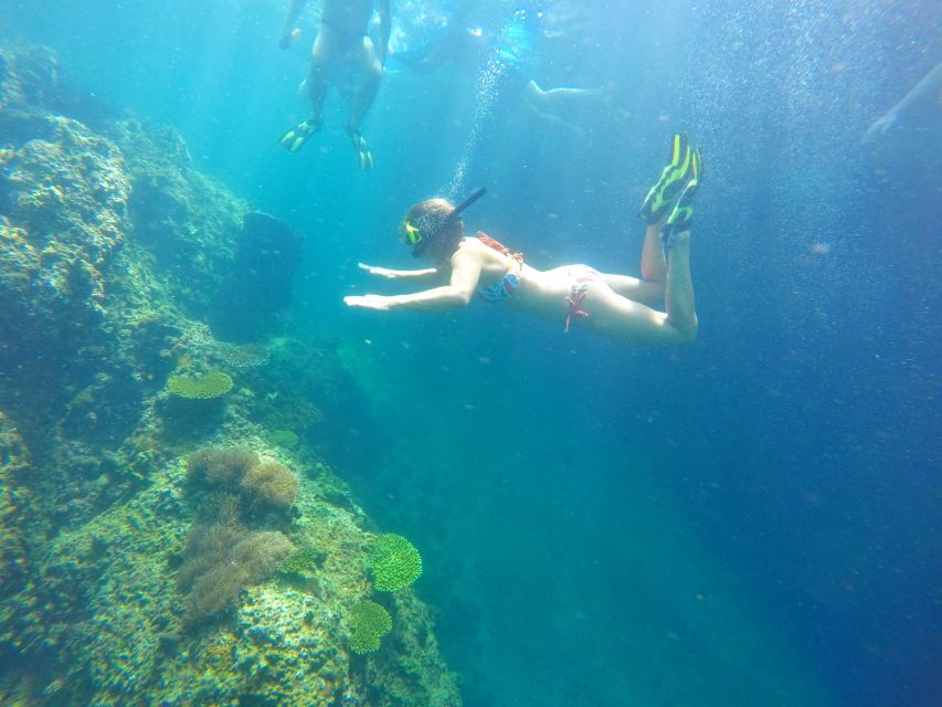 Krabi: Freediving and Snorkeling at Yawasam and Talu Island - Leaving Krabi behind on a wooden long-tail boat