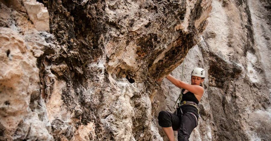Krabi: Half-Day Rock Climbing at Railay Beach - How the four-hour climbing session works