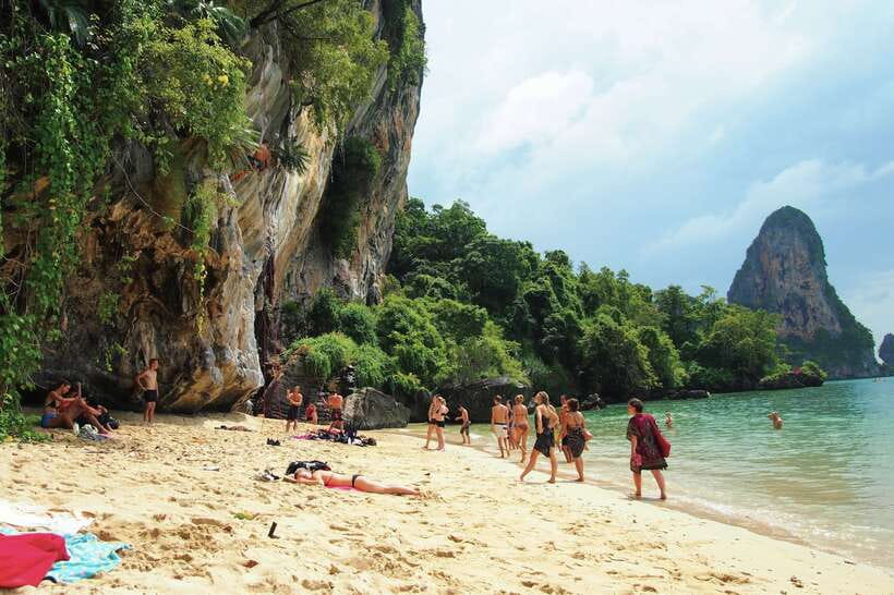 Krabi: Half-Day Rock Climbing Introduction at Railay Beach - Rappelling and the way back down