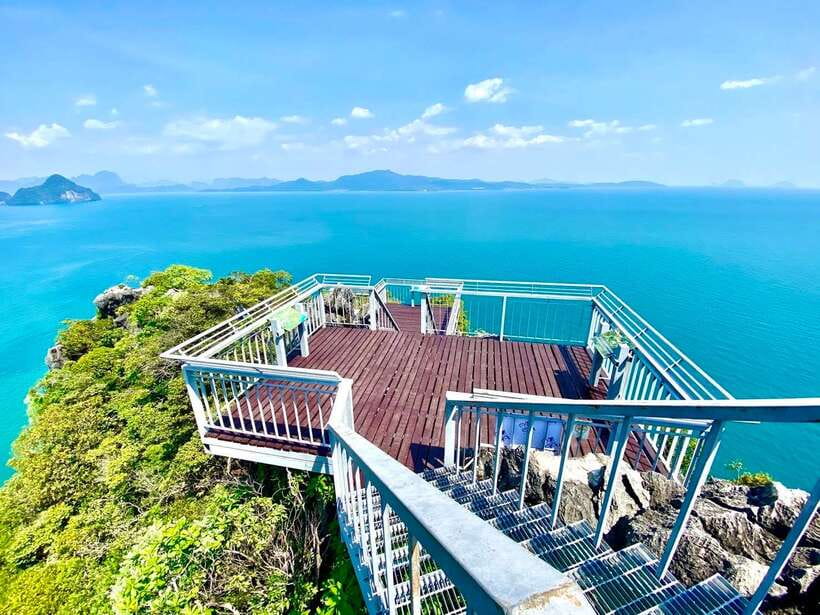 Krabi: Hong Island Longtail Boat & Kayak Tour w Buffet Lunch - Longtail boat or speedboat?