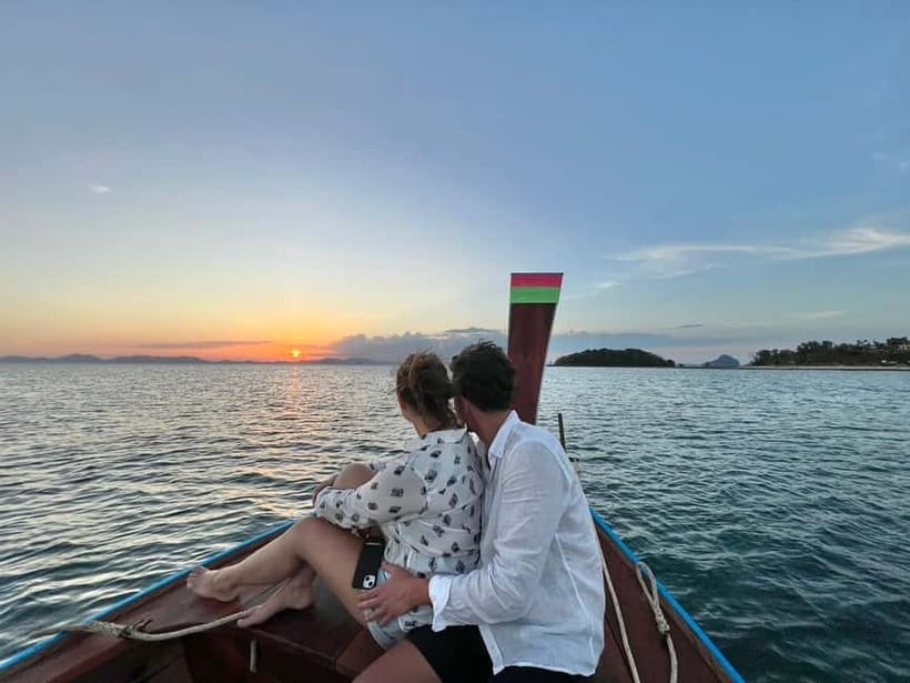 Krabi: Hong Island Sunset and BBQ Dinner Tour - Hong Island’s lagoons and limestone coast