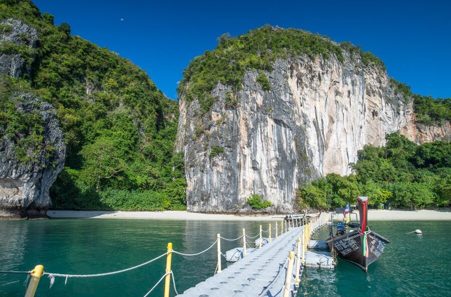 Krabi: Hong Islands Snorkeling with Lunch by Longtail Boat - Koh Lahding, the sandy cove called Paradise Island