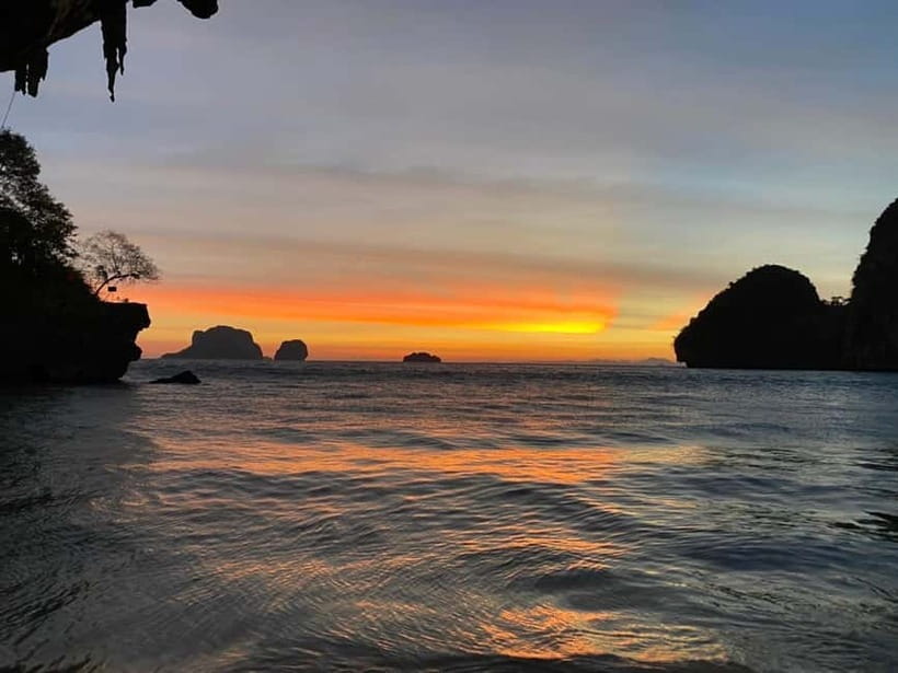 Krabi: Hong Islands Sunset, Bioluminescent Plankton and BBQ - The plankton search is magical, but never promised