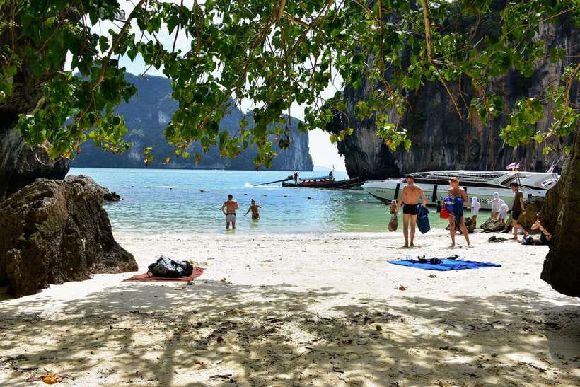 Krabi: Hong & Paradise Island Odyssey by Speedboat - Hotel pickup and the run from Nopparat Thara Pier