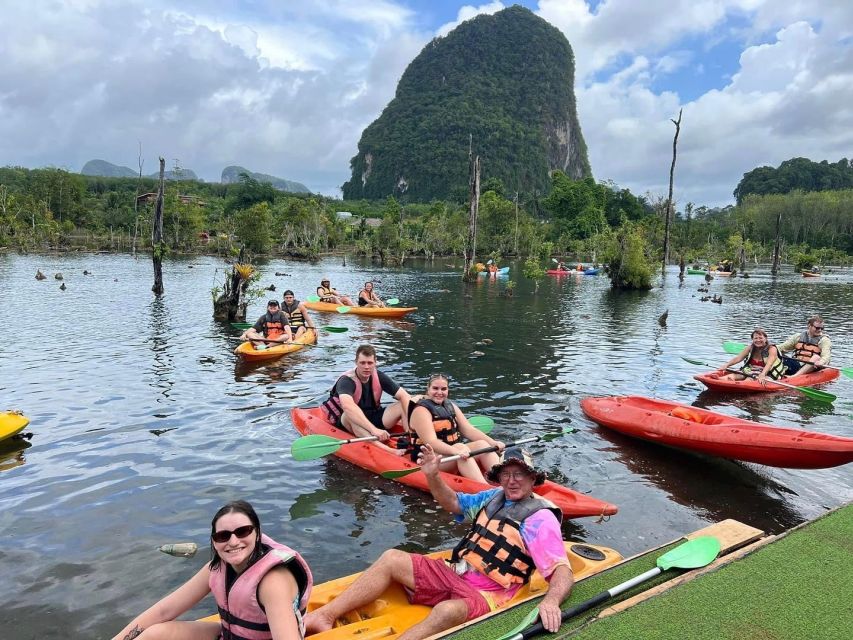 Krabi: Klong Root Kayaking Viewpoint,Fish Feeding and more - Fish feeding and the pier break