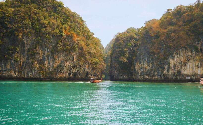 Krabi: Koh Hong Small Group Tour by Luxury Longtail Boat - Hong Lagoon: the tour’s most memorable stop