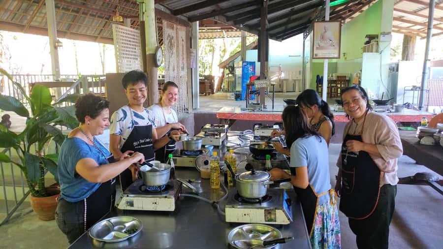 Krabi: Morning/Afternoon Thai Cooking Class at Ya's Cookery - Arriving by Local Truck from Ao Nang