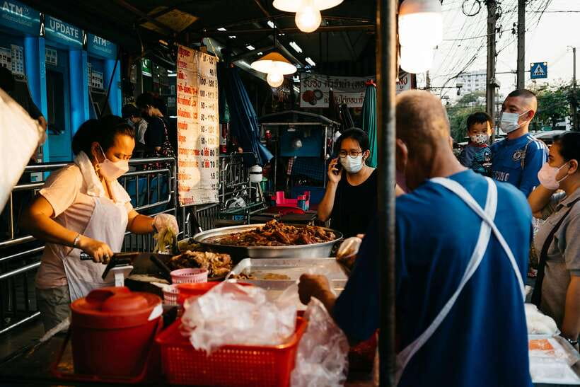 Krabi: Morning Food Tour with Local Guide - Why this Krabi food walk works