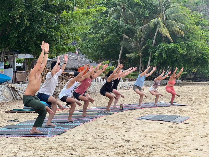 Krabi: Sunrise Yoga Balance Join-in Class - What the beach adds to the practice