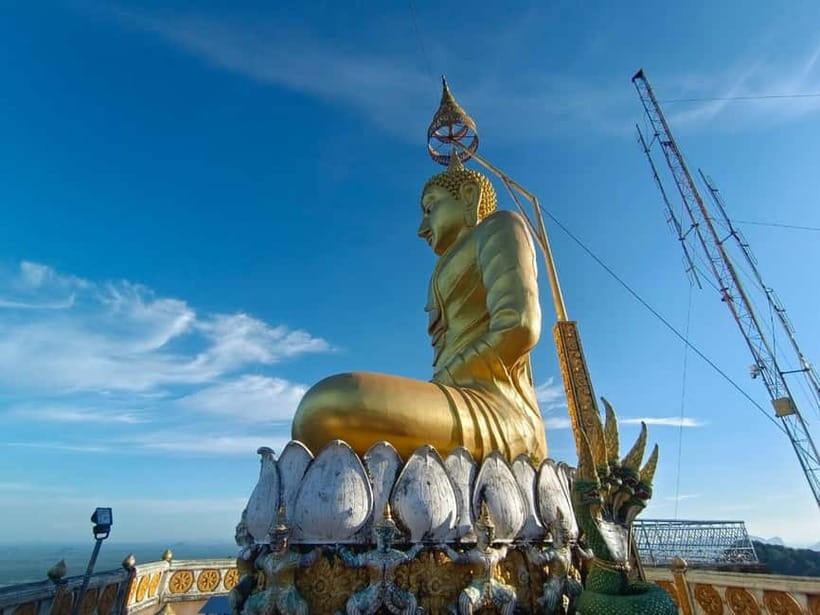 Krabi: Tiger Cave Temple Sunset Tour - The golden Buddha and the sunset view