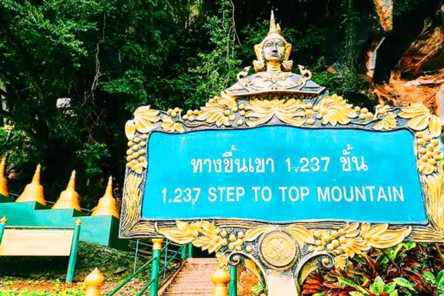 Krabi: Tiger Cave Temple Sunset Tour - Photos, prayer, and time at the summit