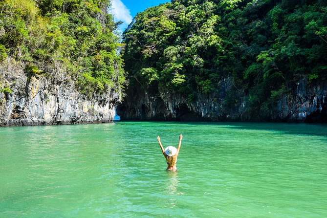 Krabi to James Bond and Hong Islands Offbeat Speedboat Tour - The guides make the difference