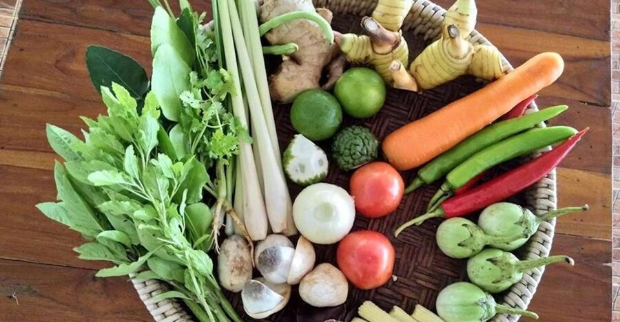 Krabi: Traditional Thai Cooking Class - Eating what you make