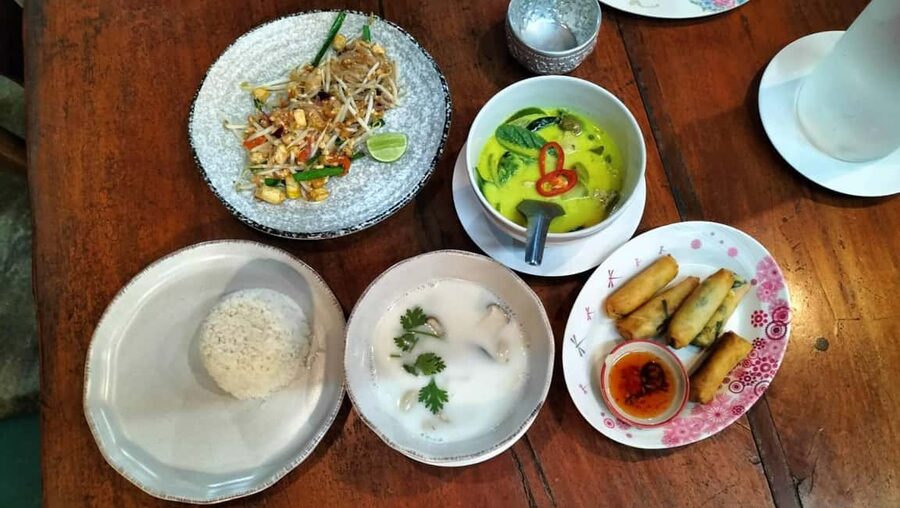 Krabi: Traditional Thai Cooking Class with Local Chef - Who should book this class