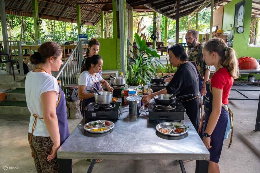 Krabi: Ya's Cookery Late Afternoon Thai Cooking Class - Building a Thai meal, dish by dish