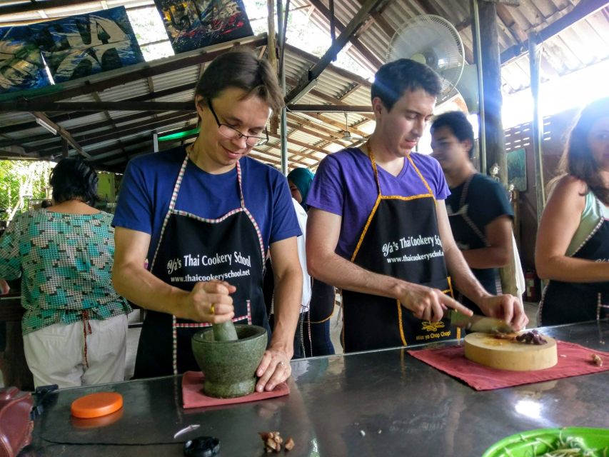 Krabi: Ya's Cookery Late Afternoon Thai Cooking Class - Who will enjoy this class most