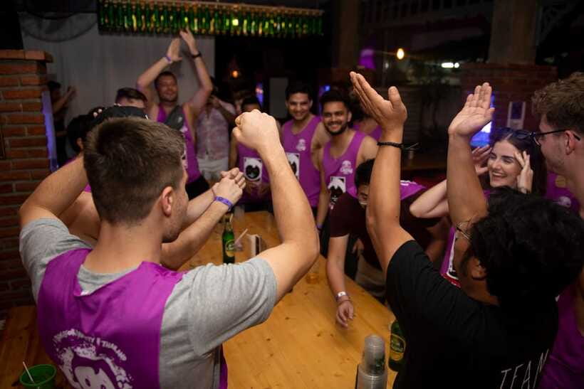 Mad Monkey Bangkok Pub Crawl - Who will enjoy this pub crawl most?