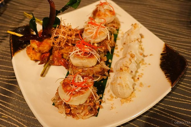 Manohra 5-Star Luxury Dinner Cruise with Pre-Canapés in Bangkok - Soft drinks, wine, and the alcohol question