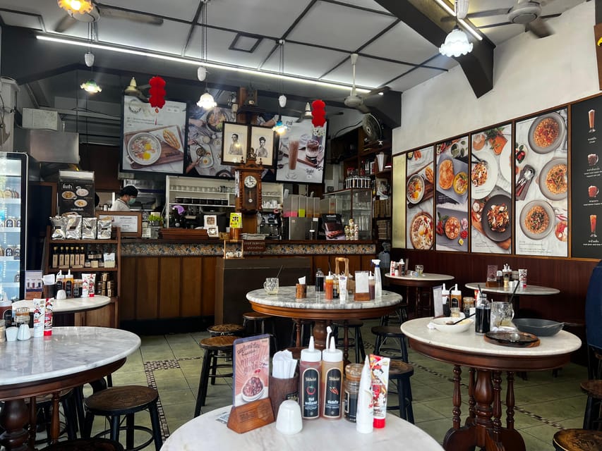 No Diet Club - Local food tour in Bangkok with many tastings - Vegetarians need to plan ahead