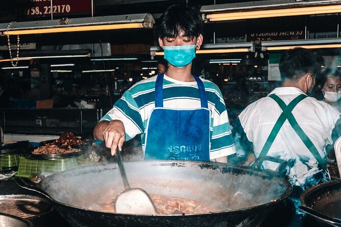 Northern Flavours Chiang Mai Food Tour with 15+ Tastings - Four hours and 15 or more chances to eat