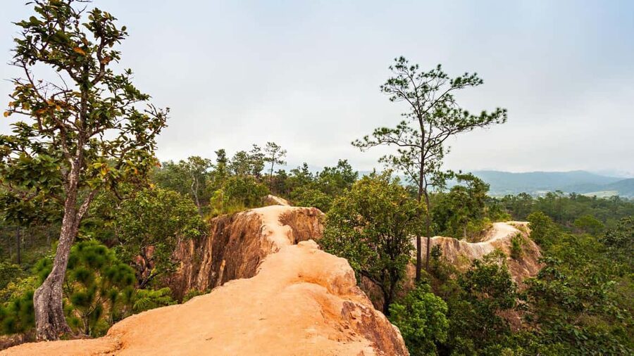 Pai: Sunset Tour with Yun Lai, Pai Canyon, Two Huts - Timing, communication, and the late-pickup risk