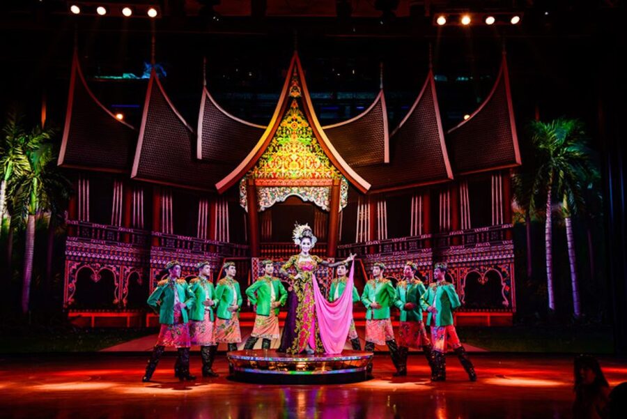 Pattaya: Alcazar Cabaret Discounted Admission Ticket - From Korean fan dance to international stage acts