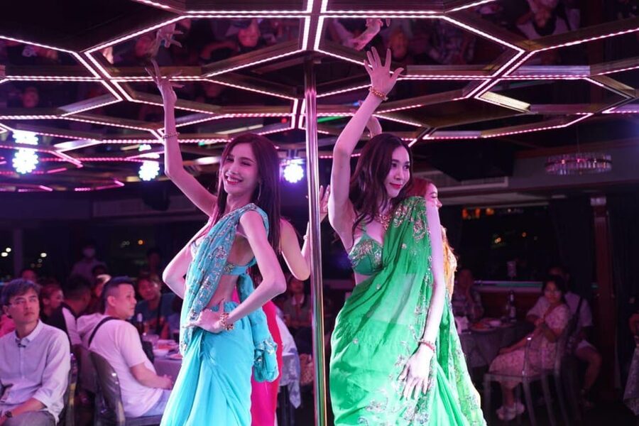 Pattaya: All Star Dinner Cruise, Cabaret Show & Beer Buffet - Is $45 a fair price in Pattaya?