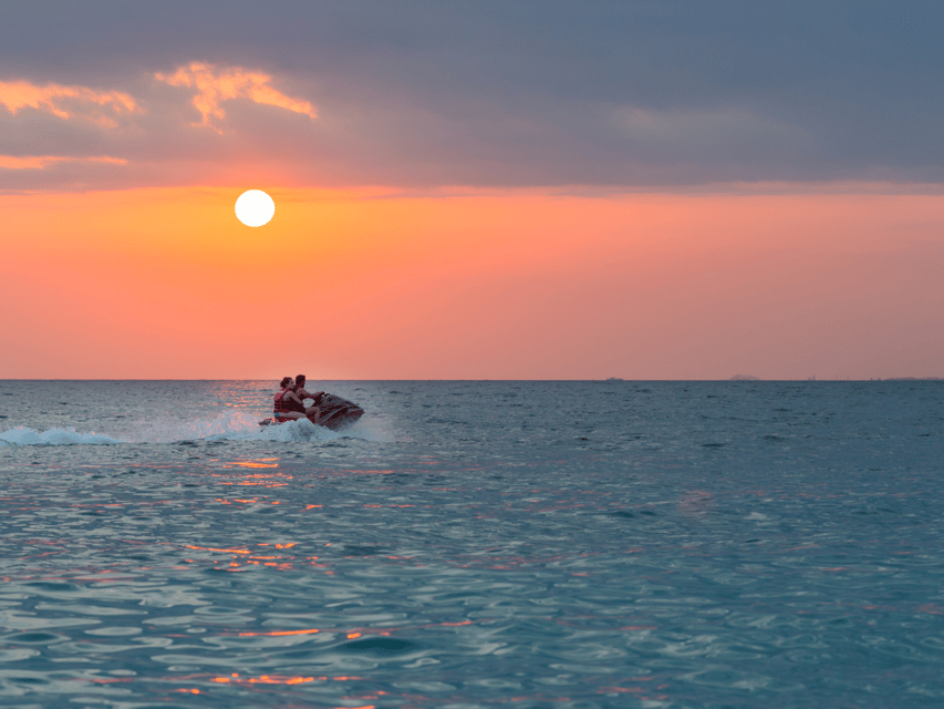 Pattaya Beach: Jet Ski Adventure - Who will enjoy this most