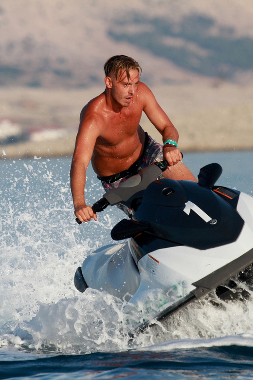Pattaya Beach: Jet Ski Adventure - Should you book the Pattaya jet ski ride?