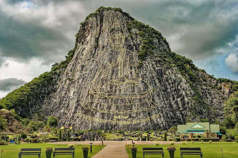 Pattaya: Buddha, Floating Market, Gems Museum Tour & Lunch - Transport, timing, and the pickup risk