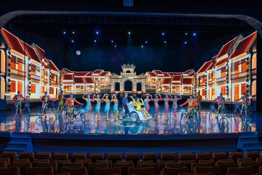 Pattaya: Colosseum Show Experience - Is $12 good value?