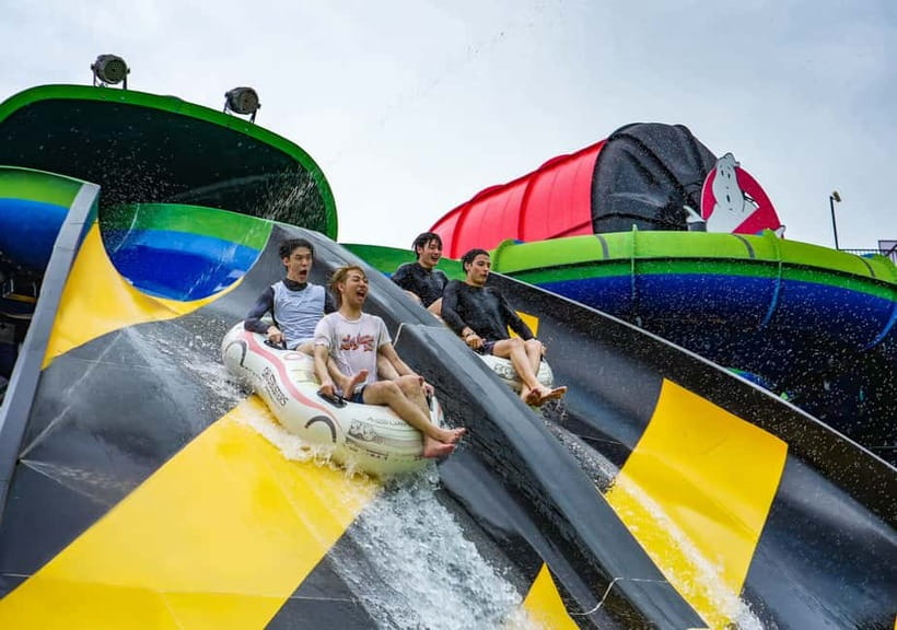 Pattaya: Columbia Pictures Aquaverse Entry Ticket - Food, drinks, lockers, and the real cost