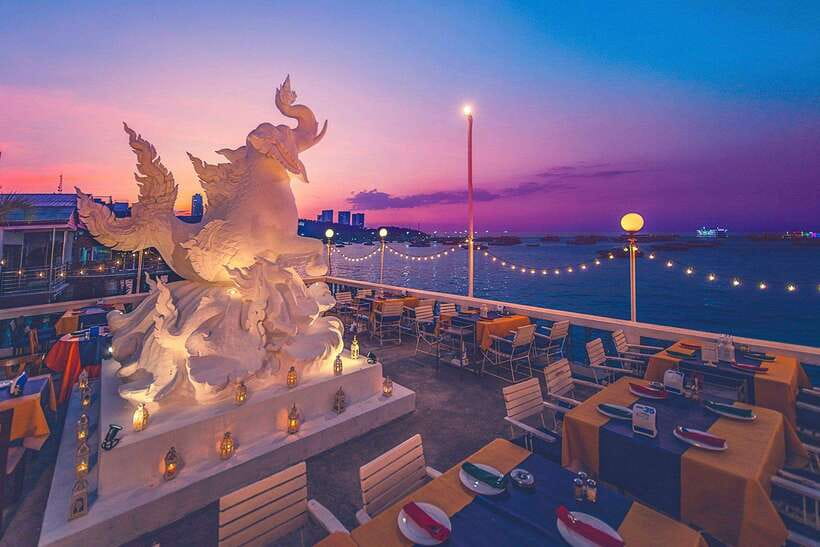 Pattaya: King Seafood Buffet Package - Key points to know