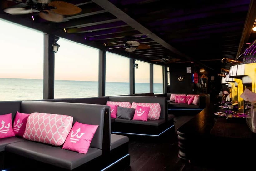 Pattaya: Koh Larn Pirate Cruise with Transfer & Activities - Koh Larn at 2:30 PM: a second water session