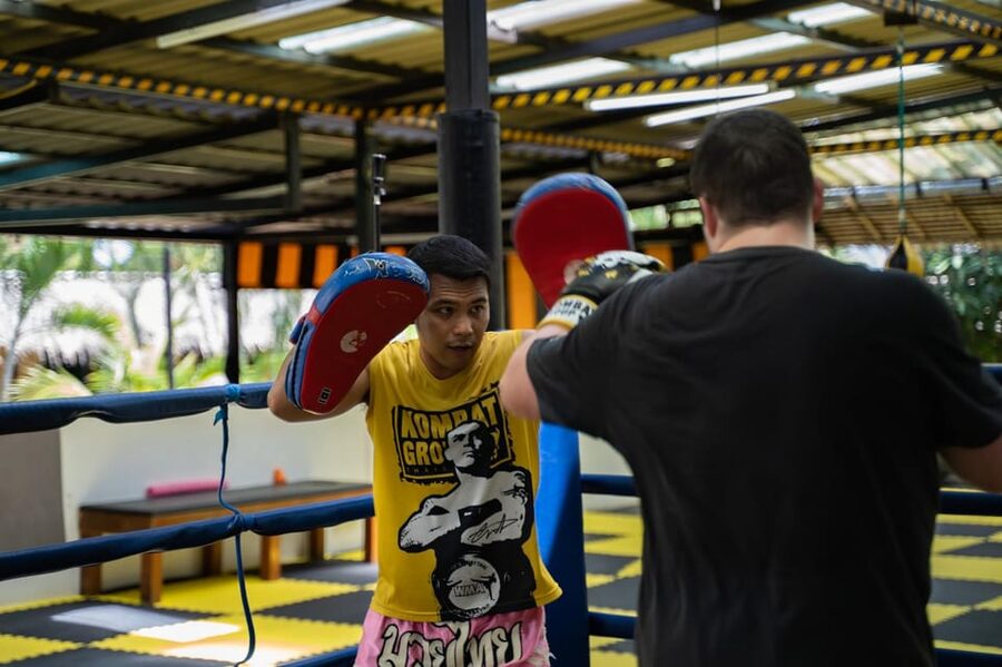 Pattaya: Muay Thai Boxing Introduction Class for Beginners - A welcoming choice for women and families